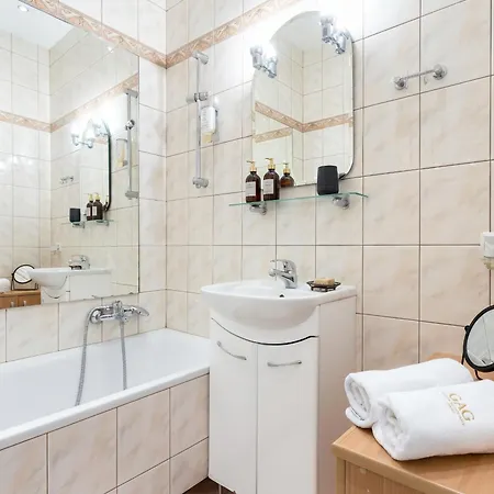 Апартаменти Comfort Center - Nowy Swiat *