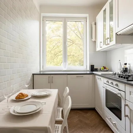 Comfort Center - Nowy Swiat *